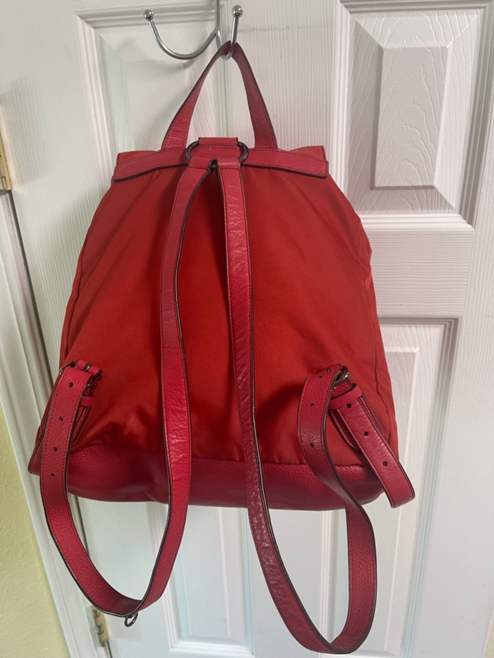 Large Red New York COACH Backpack - Picture 6 of 12